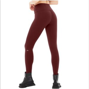 alo yoga full length burgundy red high waist airbrush leggings size small